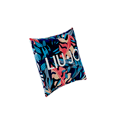 teaser_optional_cushions.jpg
